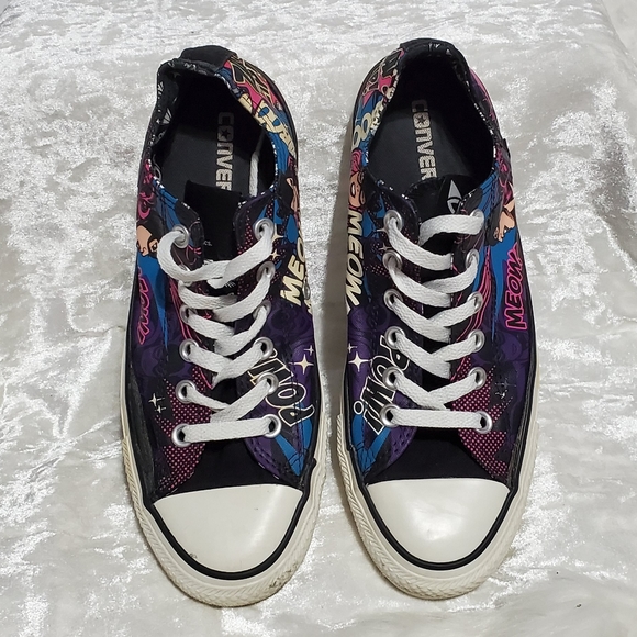 catwoman converse shoes